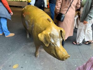 Rachel the Pig at Pike Place Market