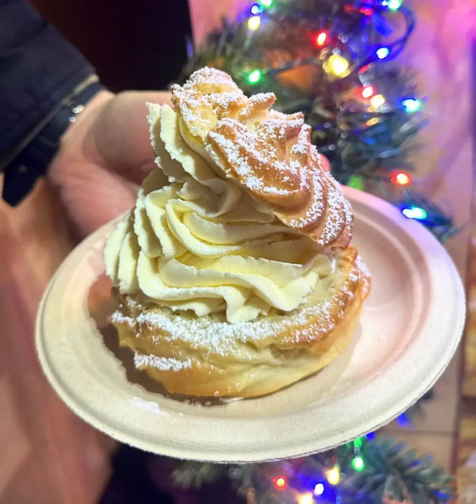 Cream puff from the market