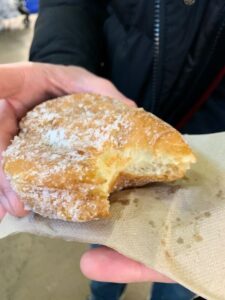 Lee's Donuts (Best restaurants in Vancouver BC)