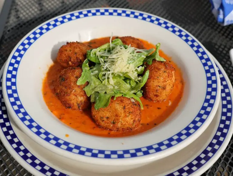 Lobster Risotto Bites at Duke's Seafood