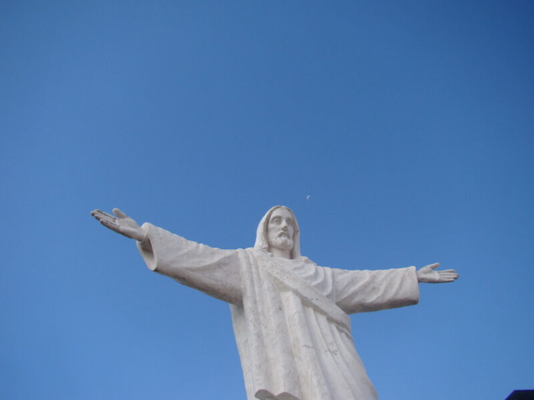 Visiting the Cristo Blanco Statue: One of the Best Views of Cusco