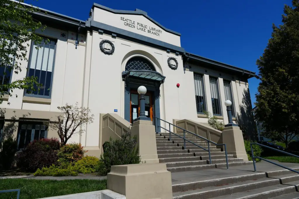 library near Green Lake Seattle