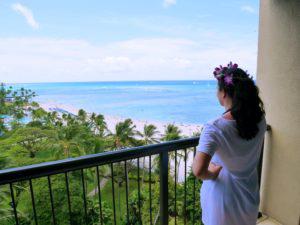 Hilton Hawaiian Village Waikiki Beach Resort - Waikiki's widest stretch of  beach is our resort's home. Bright and blue. @tburt50  #hiltonhawaiianvillage #waikikiswidestbeach #beachfrontwaikiki