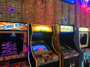 Neon Retro Arcade (things to do in Pasadena)
