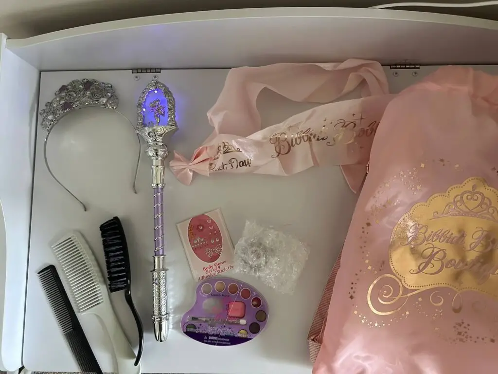 What's included with Bibbidi Bobbidi Boutique