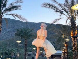 Marilyn Monroe Statue in downtown Palm Springs, California