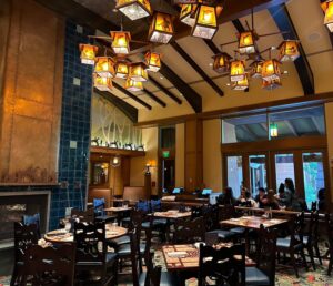 dining room at Storytellers Cafe