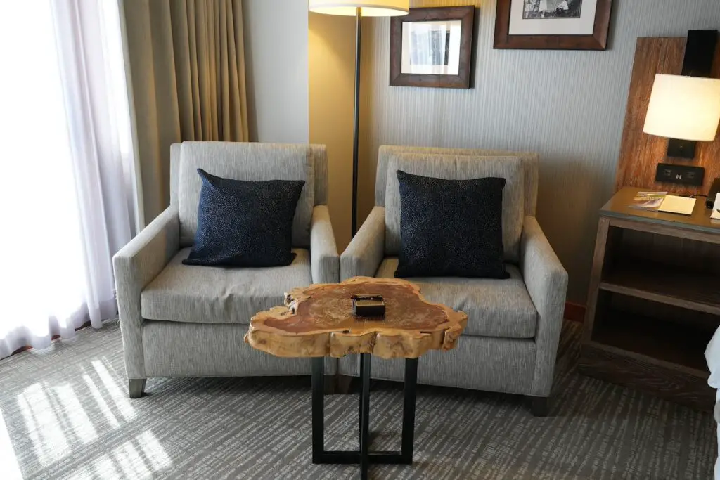 hotel room at Salish Lodge, living area
